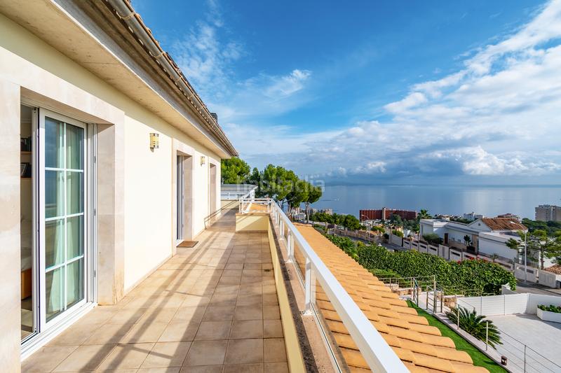 Foto be00d286-b075-4e67-9ffb-194a2f92261b. Xalet amb calefacció aparcament piscina a Cas Català-Illetes Calvià