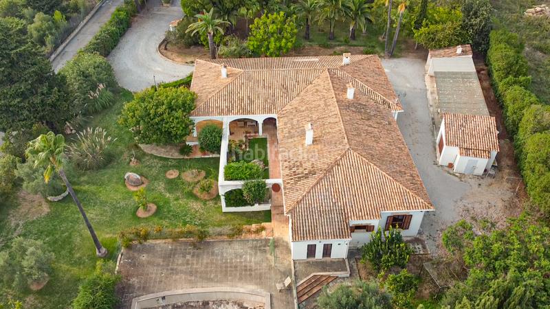 Foto 1f817758-19a1-41d6-b34b-289b36ffa597. Chalet avec cheminée chauffage parking piscine dans Alcúdia