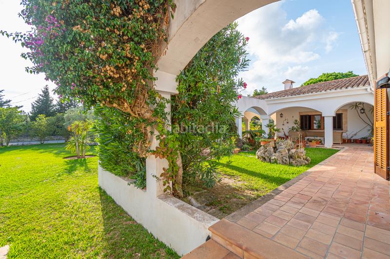 Foto c0f3fcc8-e1ef-41fa-9997-ef91f4148a64. Chalet avec cheminée chauffage parking piscine dans Alcúdia