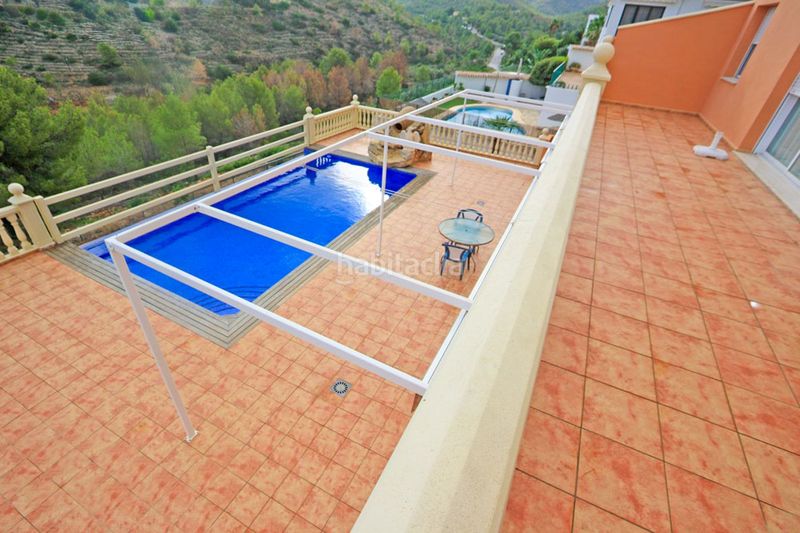 Foto a6b11c1a-6652-4f76-a1bb-2a93faf15b4b. Xalet amb calefacció aparcament piscina a El Montgó Dénia