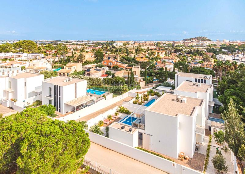 Foto cf2239d2-bfe8-4d9e-bd38-e6f13fb558c0. Chalet mit heizung parking pool in El Montgó Dénia