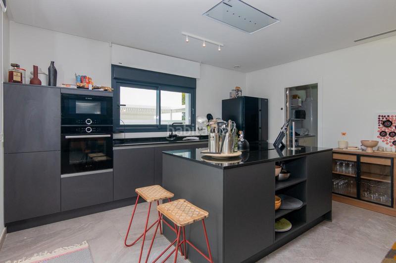 Foto 879c6c87-02f1-46af-82f8-1124bf076e90. Chalet avec chauffage parking piscine dans El Montgó Dénia