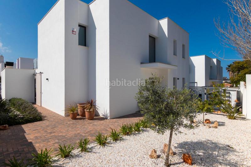 Foto d9697b6b-d004-45a0-a6b9-bb59cd8eb560. Chalet en El Montgó Dénia