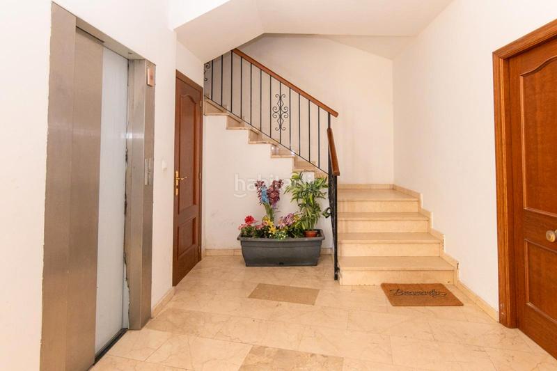 Foto acfc018c-b576-4cd4-85e6-05462a1186b0. Attico con riscaldamento in Centro Urbano Dénia