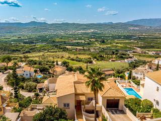 Chalet à Sanet y Negrals
