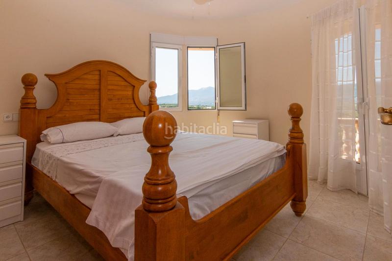 Foto b0520da4-8029-47d7-bfff-9d3cdf680d52. Chalet en Sanet y Negrals