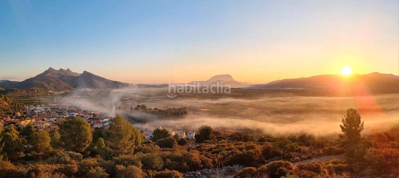 Foto b3b80f21-d804-4a66-bd06-4cbd1d23af73. Chalet en Sanet y Negrals