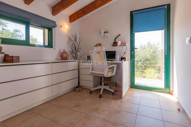 Foto b77b89f8-8b16-422a-b472-12f98fc21d08. Chalet en Benimeli