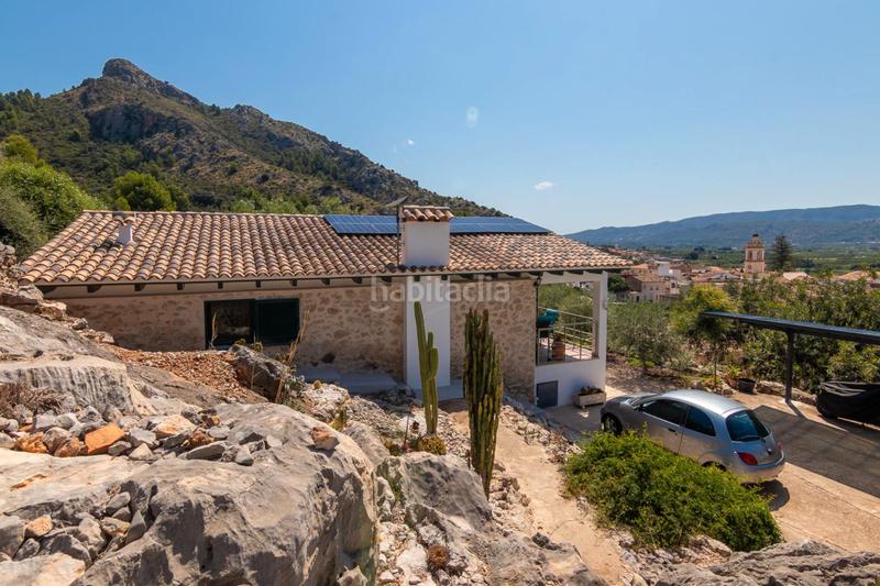 Foto db881a22-0ad4-4ffd-834e-c1cc066c9b34. Chalet en Benimeli