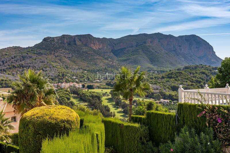 Foto 8d423760-d8d2-4702-9b15-dae555f9c273. Chalet en Pedreguer