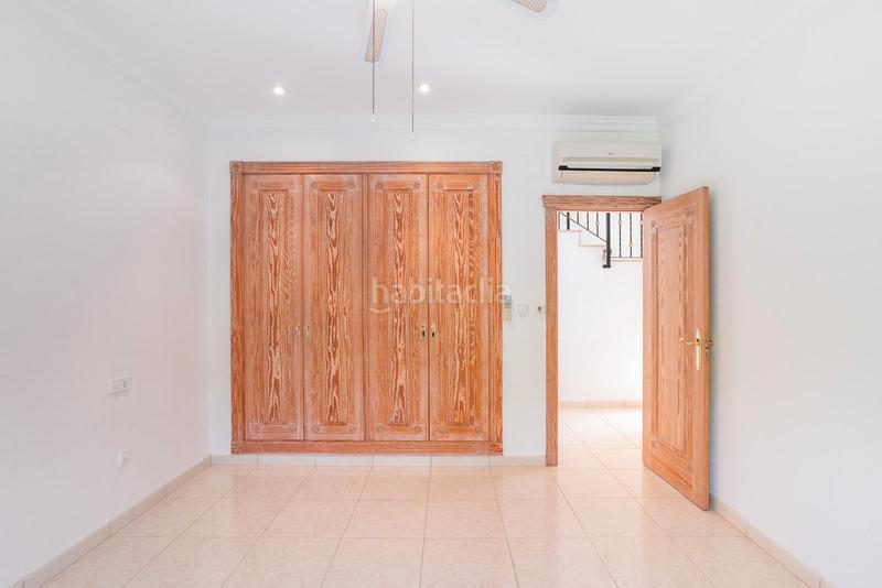 Foto bb0ffc47-a92b-43d4-92cd-525bdb2a037c. Chalet en Pedreguer