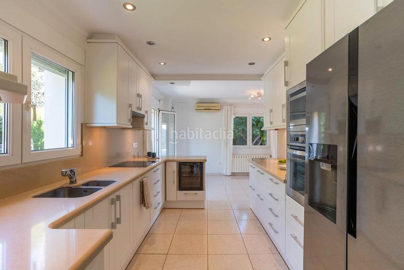 Foto f9013e98-6d2b-4493-b2c0-543d41daf0bd. Chalet en Pedreguer