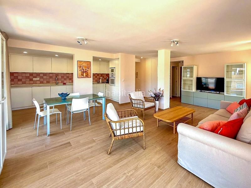 Foto 3912b0f9-cb17-4693-b00f-b754df65c937. Àtic amb calefacció aparcament piscina a Centro Urbano Dénia