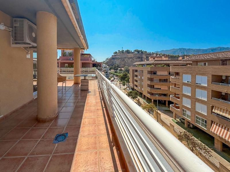 Foto 6b786d15-8500-4dd8-9ed1-88b48de595bc. Àtic amb calefacció aparcament piscina a Centro Urbano Dénia