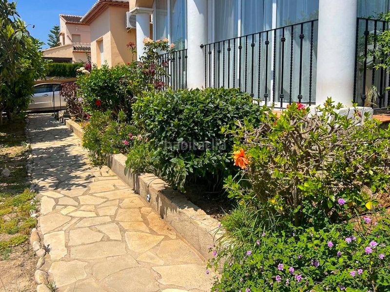 Foto 04751ad2-325a-4142-826c-42302963bf99. Xalet amb calefacció aparcament piscina a Beniarbeig