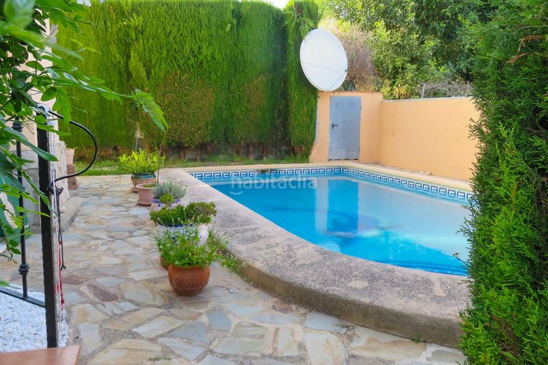 Foto f44e72b0-06b6-4026-9055-ca41d11922bb. Xalet amb calefacció aparcament piscina a Beniarbeig