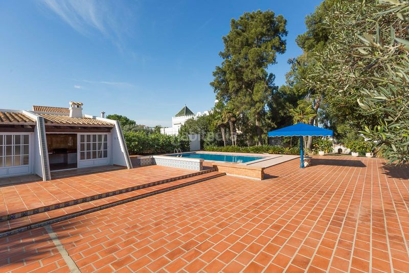 Foto 896660b0-e67e-4ea6-a6b7-d8b44783d83a. Chalet con riscaldamento parcheggio piscina in El Montgó Dénia