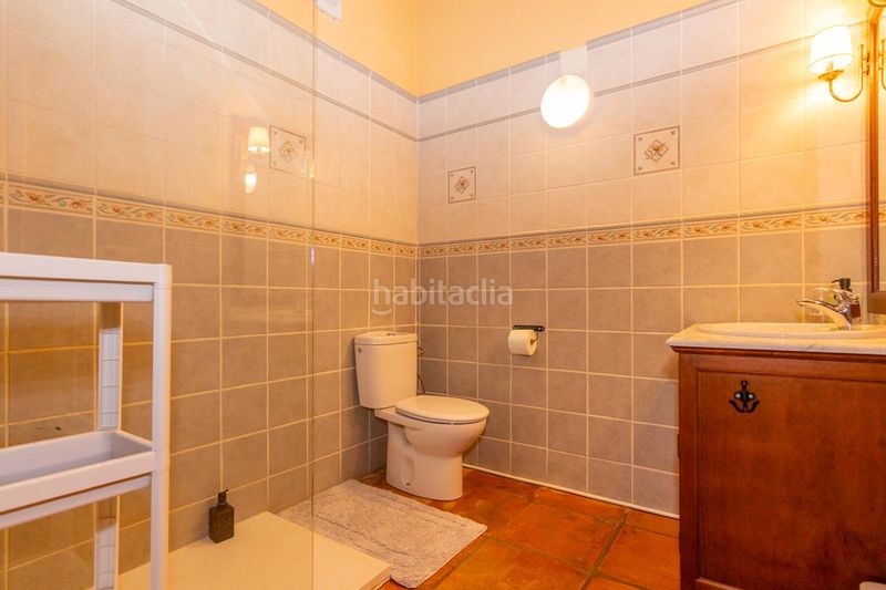 Foto 71147a42-8ffc-41af-8e90-9b979061d4da. Edificio in Sagra