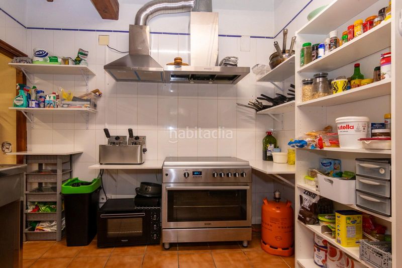 Foto 7cc8d146-407e-4709-ab51-410d0b485ff8. Edificio in Sagra