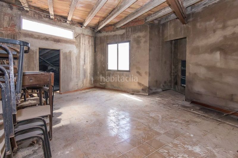 Foto 146f3d0b-5527-4545-94eb-a0a154023ad2. Edificio in Tormos