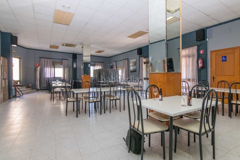Foto 52b89ee0-14ca-4840-9140-31341370f204. Edificio in Tormos