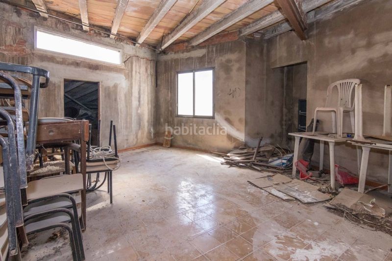 Foto c59a21bf-5f0b-4c3e-99a0-3927478f3c67. Edificio in Tormos
