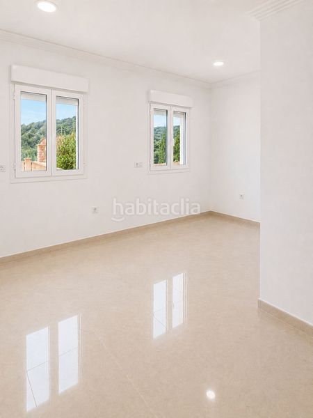Foto 56432a11-2914-448b-931c-30c0e880736e. Xalet amb calefacció aparcament piscina a Beniarbeig