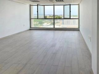 Office space in Avenida españa 27