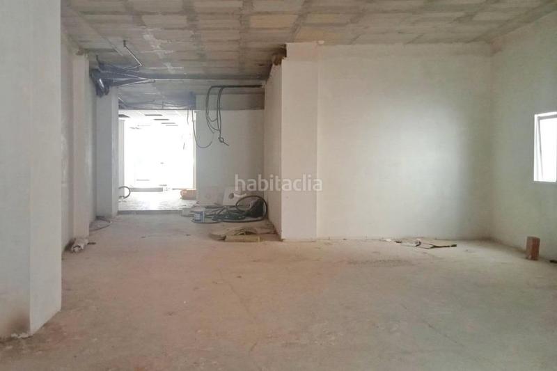 Foto a3ac397f-cde7-42aa-bac0-0bd6d63674ea. Local comercial en Pego