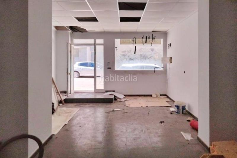 Foto b030f9bd-10a9-4eab-8915-16c6b88a10a5. Local comercial en Pego