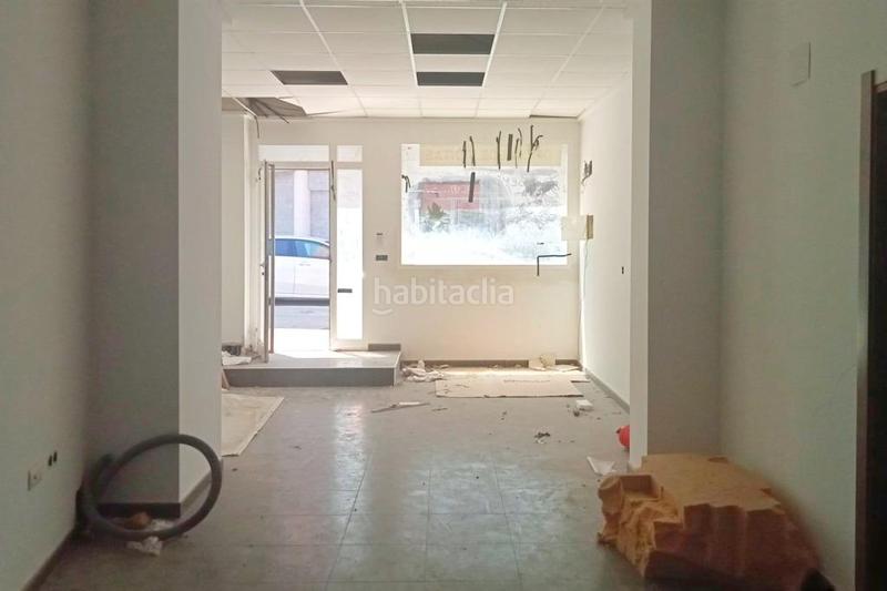 Foto e53cb738-0fa8-41f9-85a0-ed4a78f00b46. Local comercial en Pego