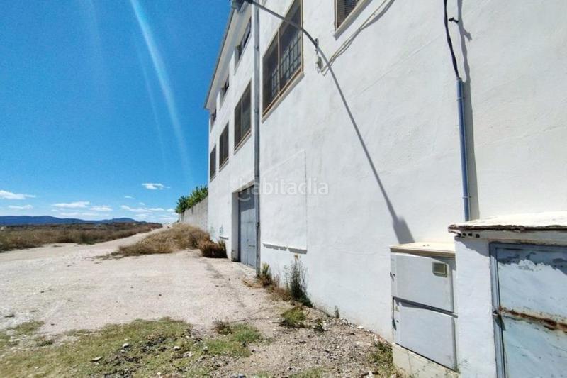 Foto 10d13f8b-1614-4baf-8ba1-3af53ecbdf89. Industrial building in Ibi