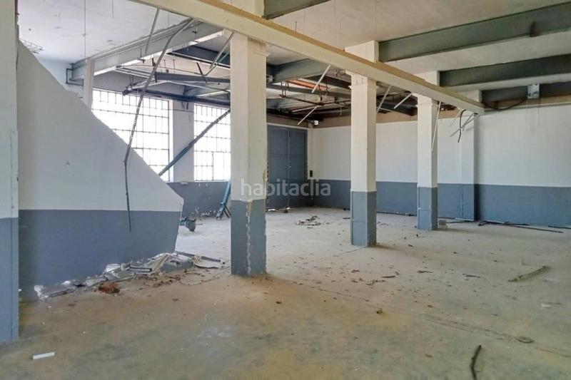 Foto 26818ffd-02fe-4e71-9756-b650338cd9fb. Industrial building in Ibi