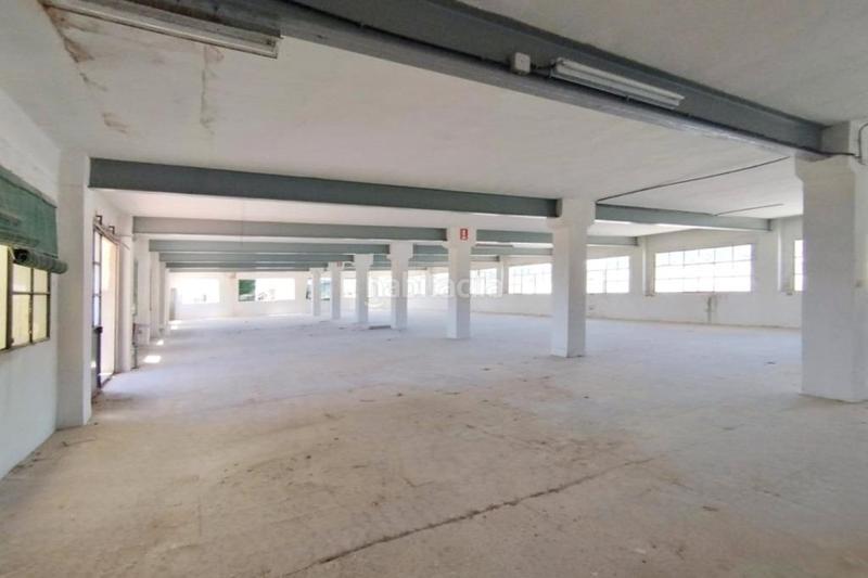 Foto 682a66c4-b084-4654-a4a7-b0d30b1615f9. Industrial building in Ibi