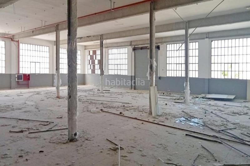 Foto cb447431-e965-4382-b74e-d1326a42d02b. Industrial building in Ibi