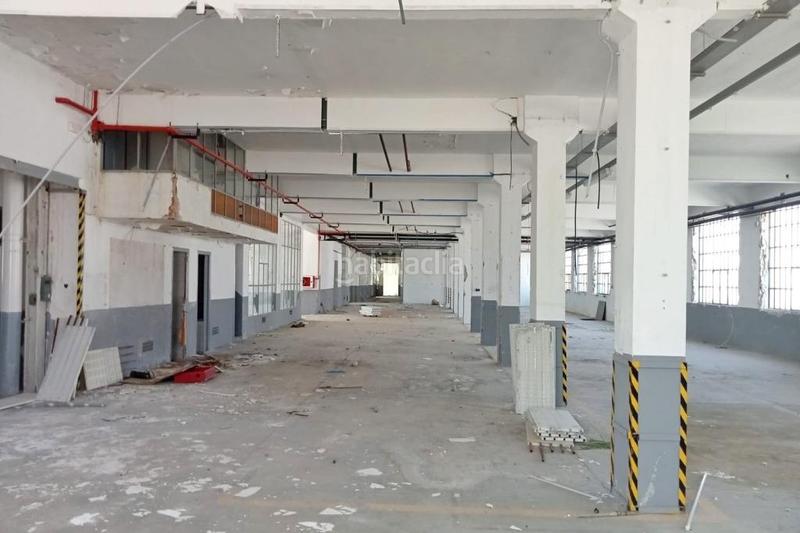 Foto dca7e16c-7ea9-4523-b8e1-11a2f96fae26. Industrial building in Ibi