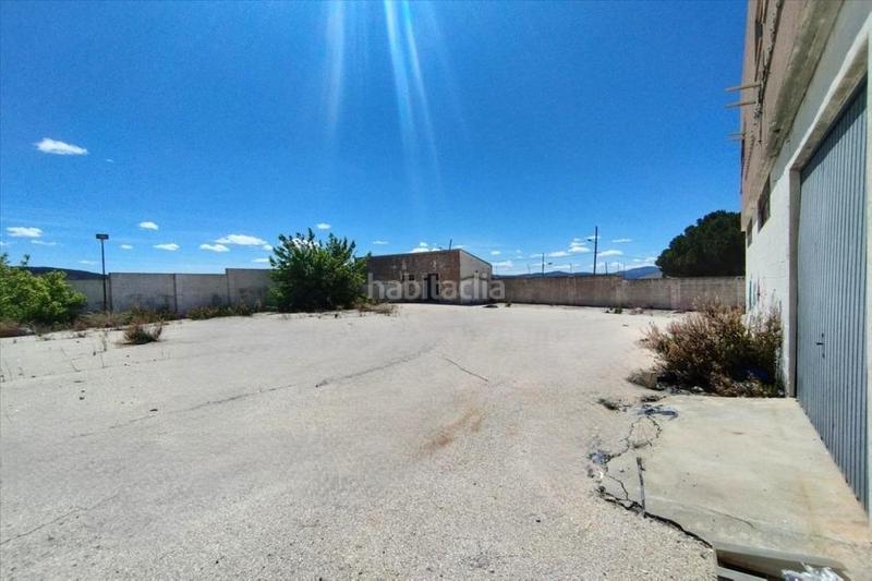 Foto fef1e389-6e90-489b-b130-dc41700d67ea. Industrial building in Ibi