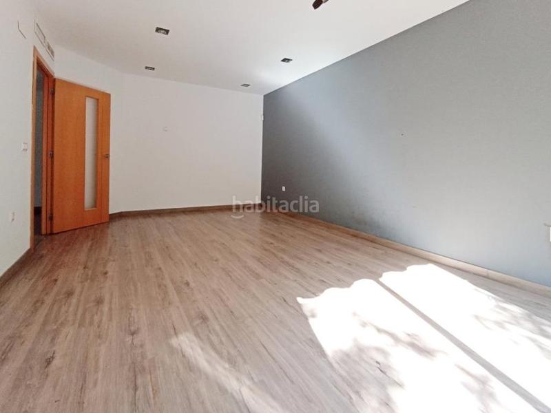 Foto 483bc680-6fb3-42fb-9667-e42a6d2d2b0a. Appartement avec parking piscine dans Haygon-Universidad Sant Vicent del Raspeig