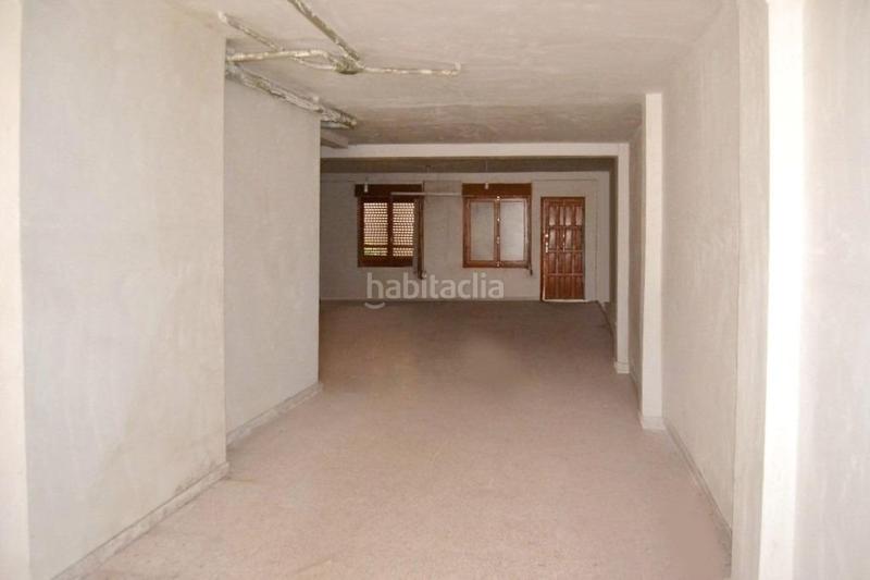Foto 600ceb68-0212-4629-a9bd-40975c51c360. Local comercial a calle antonio garcía cayuelas 9 a Elche / Elx