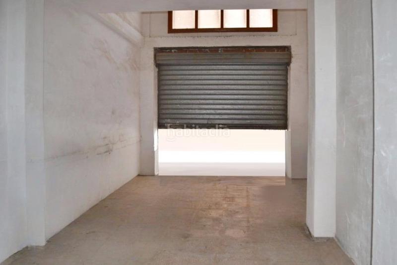 Foto 8a1947f1-eadc-4eb8-8970-4b130726c777. Local comercial a calle antonio garcía cayuelas 9 a Elche / Elx