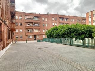 Appartement  Calle oriol. Piso con muchas posibilidades en plaza de los capuchinos, orihue