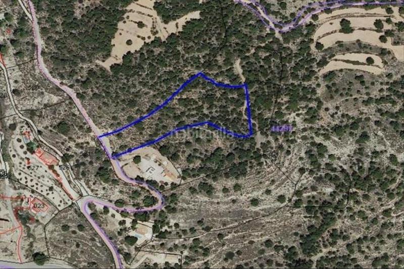 Foto a95029da-24cf-459f-9a44-333c33cb5d6b. Terreno residenziale in Finestrat pueblo Finestrat