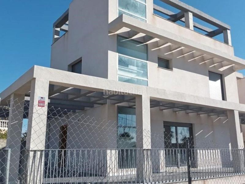 Foto edb94479-e557-4d05-a178-5c1e15b88b80. Chalet mit parking in Centro Mutxamel