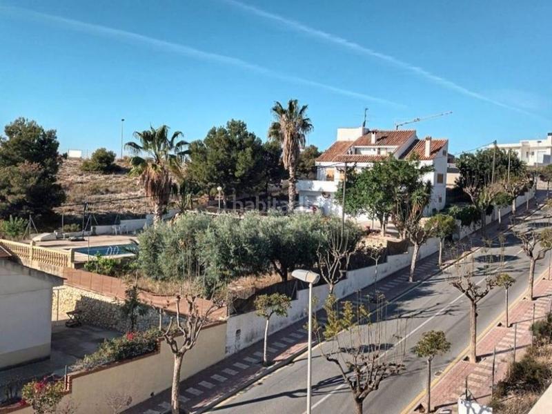 Foto ea05be63-7227-45a5-abb1-be9e552c379e. Chalet with parking in Centro Mutxamel