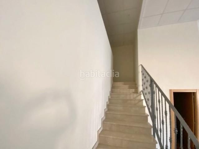 Foto 627211f3-c1c3-4003-94db-f7d8b6136ae7. Local comercial a Novelda