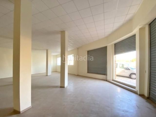 Foto d0042ecb-ab98-4940-9322-5ee583130ba1. Local comercial a Novelda