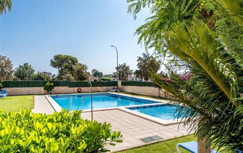 Foto 9bf469b8-0d32-4f41-a42a-e827d10858a4. Pis amb aparcament piscina a PAU 5 Alicante