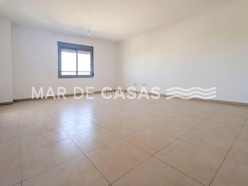 Foto bf658df1-b019-4e73-9ac7-72d0aaf658df. Pis amb aparcament piscina a PAU 5 Alicante