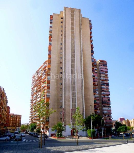 Foto 141bbe44-d7b6-46cf-8ea4-3ecdcc3d9c86. Pis a Santo Domingo Alicante