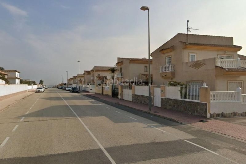Foto a147ecb6-819f-4ebb-8195-d2bb724f5df8. Casa adossada amb piscina a Rojales